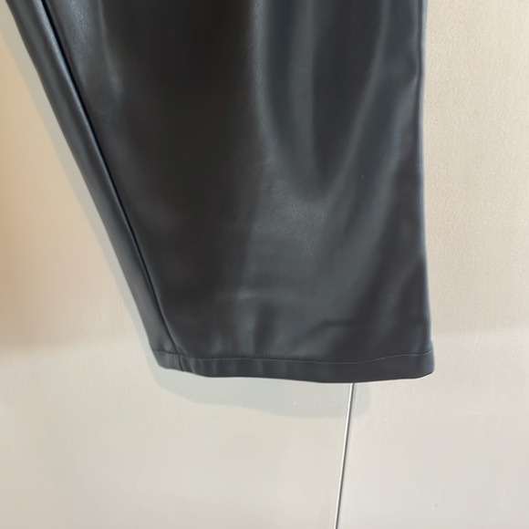 Faux leather joggers - Picture 5 of 6